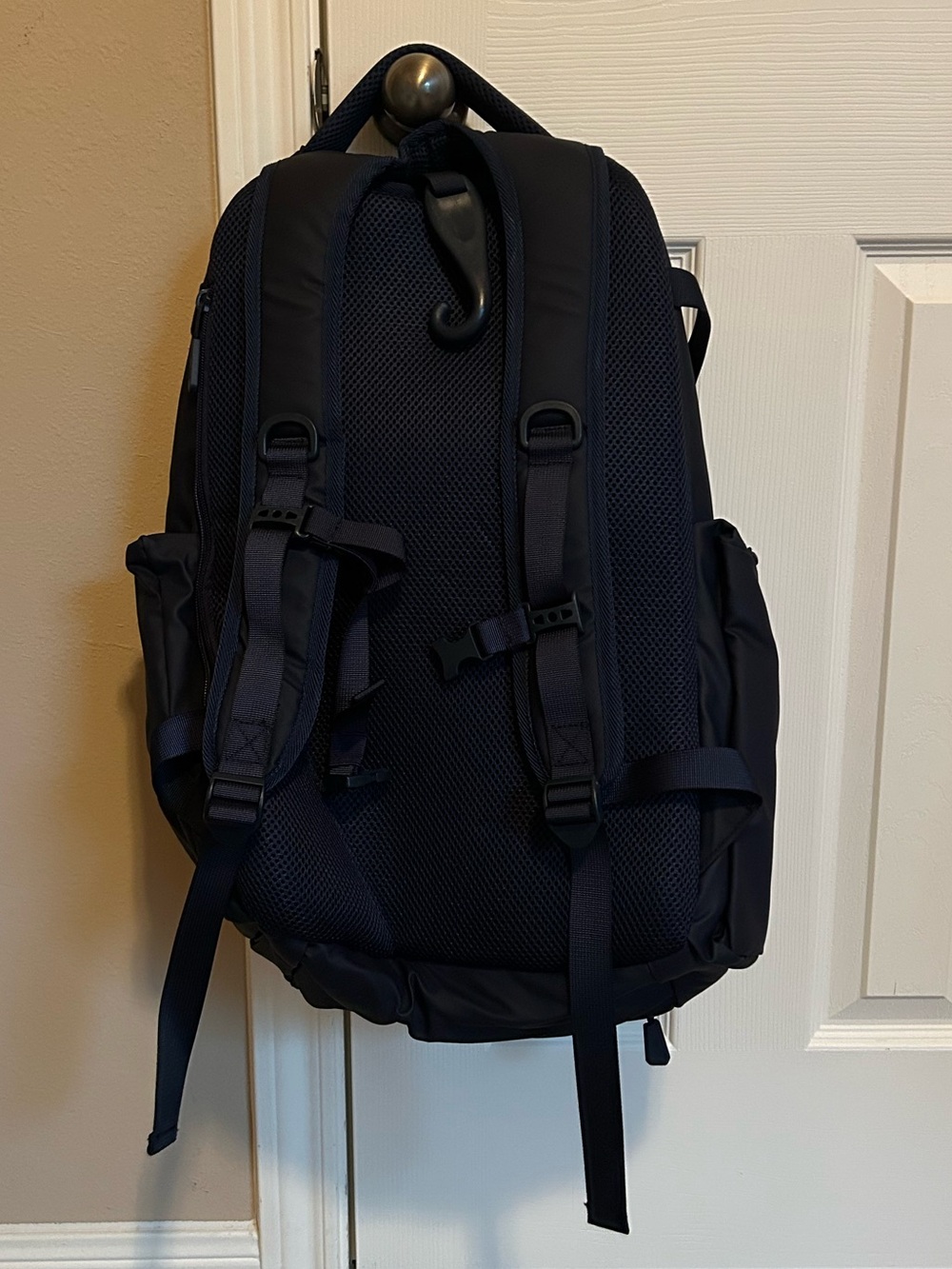🆕Backpack - Picture 2 of 7